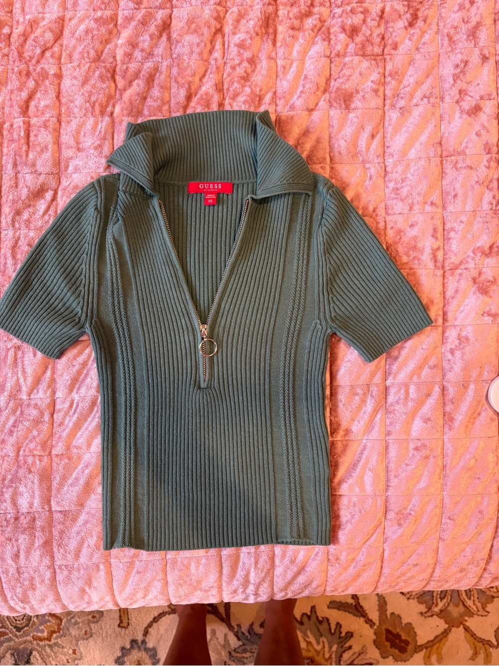 GUESS Olive Ribbed Short-Sleeve Zip Polo